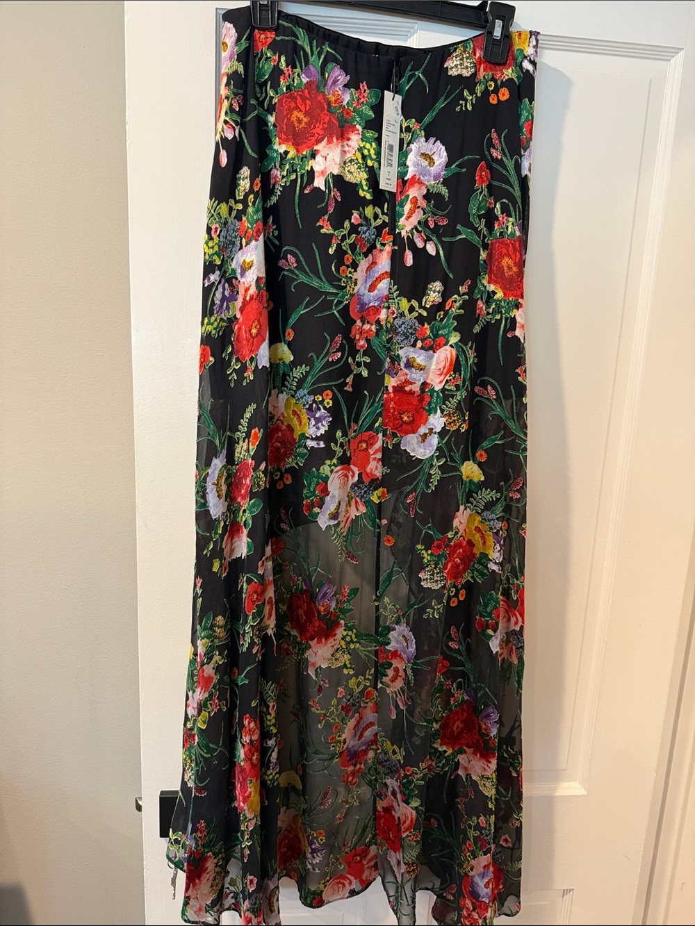 Alice + Olivia Black Floral High-Low Maxi Skirt - Picture 4 of 6